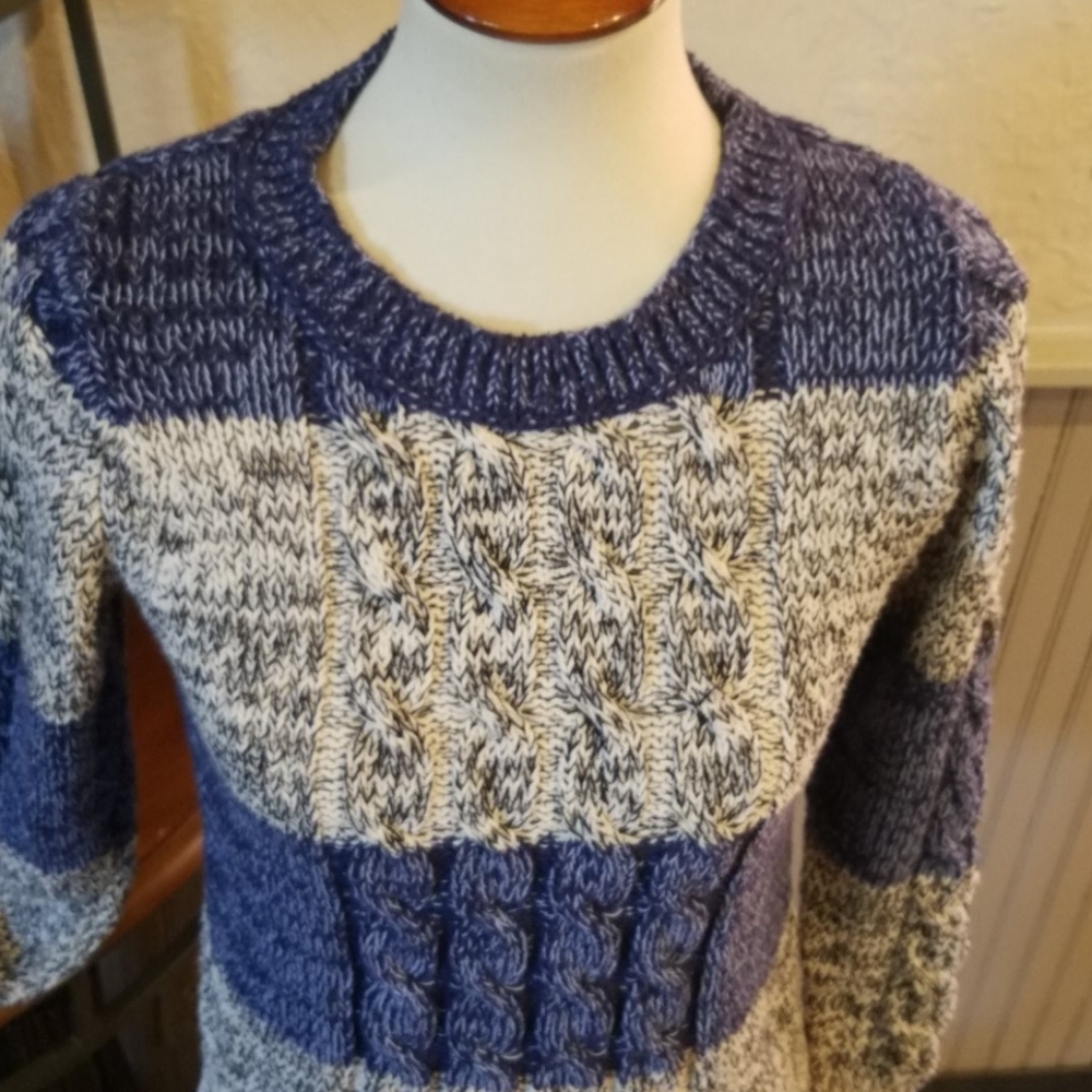 💕J.Crew* Sweater - Picture 3 of 6